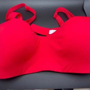 Victoria’s Secret Very Sexy Balconette Shine Strap Bra Red 36B Lined Lingerie